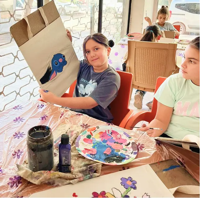 Çocuk Grubu Çanta Boyama Kursları