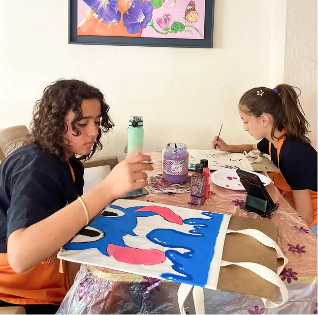 Çocuk Grubu Çanta Boyama