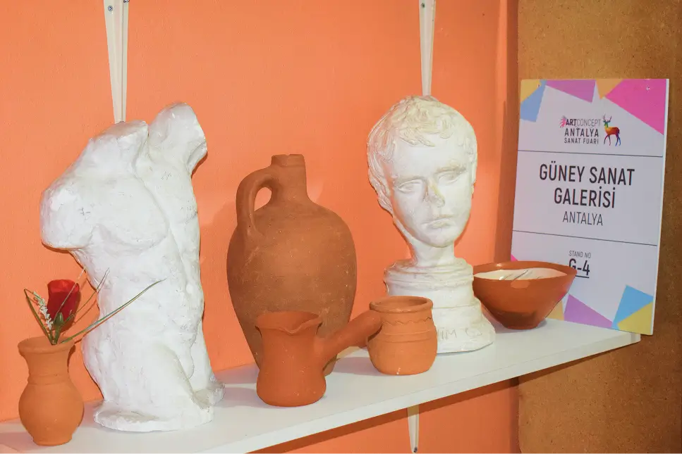 Sanat Akademisi Heykeller