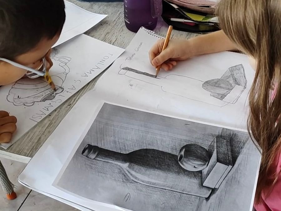 Basit karakalem resim teknikleri çizimi