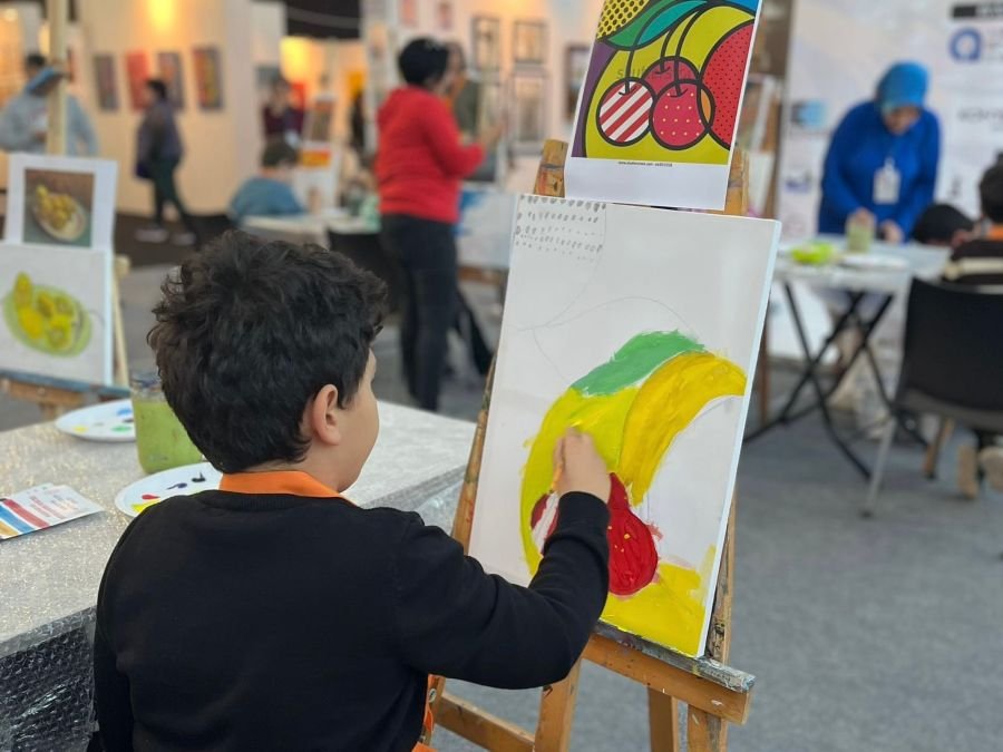 Çocuk resim sergisi etkinlikleri pop art stili