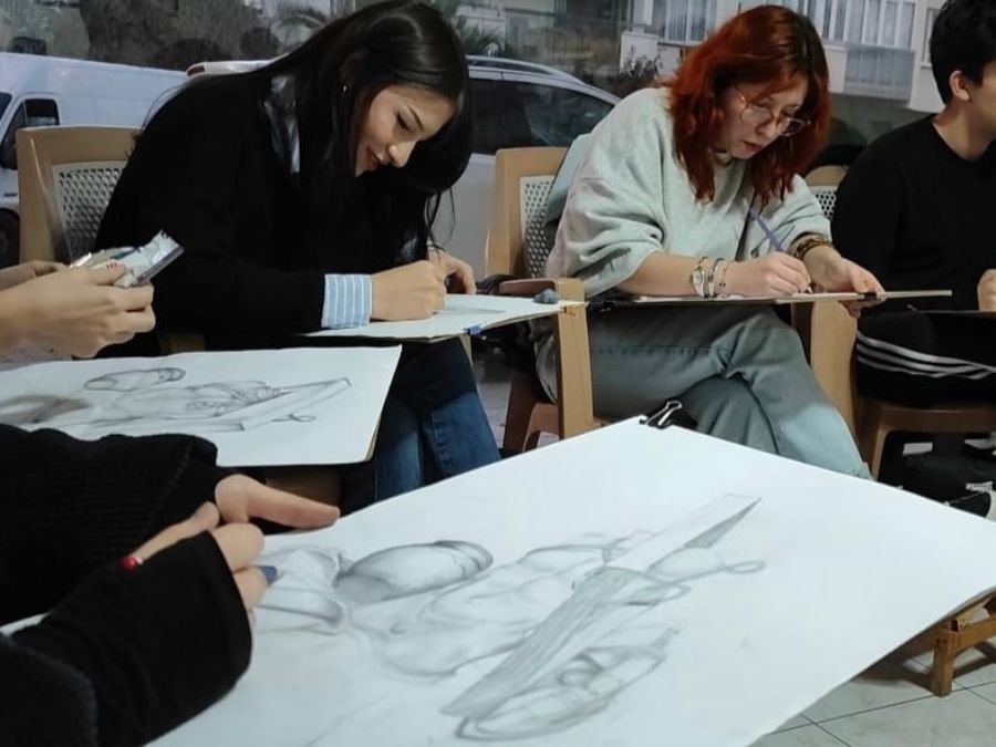 Mutlu Hazırlık Kursu Öğrencileri